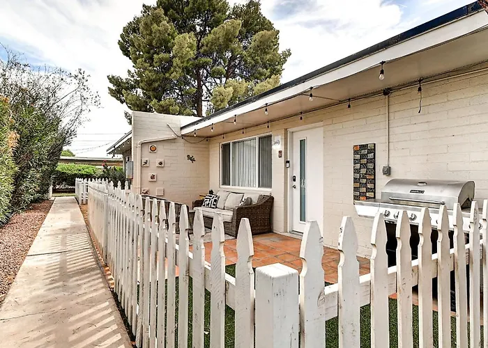 Stylish Arcadia 2-bdrm With Comfort And Charm Holiday home *